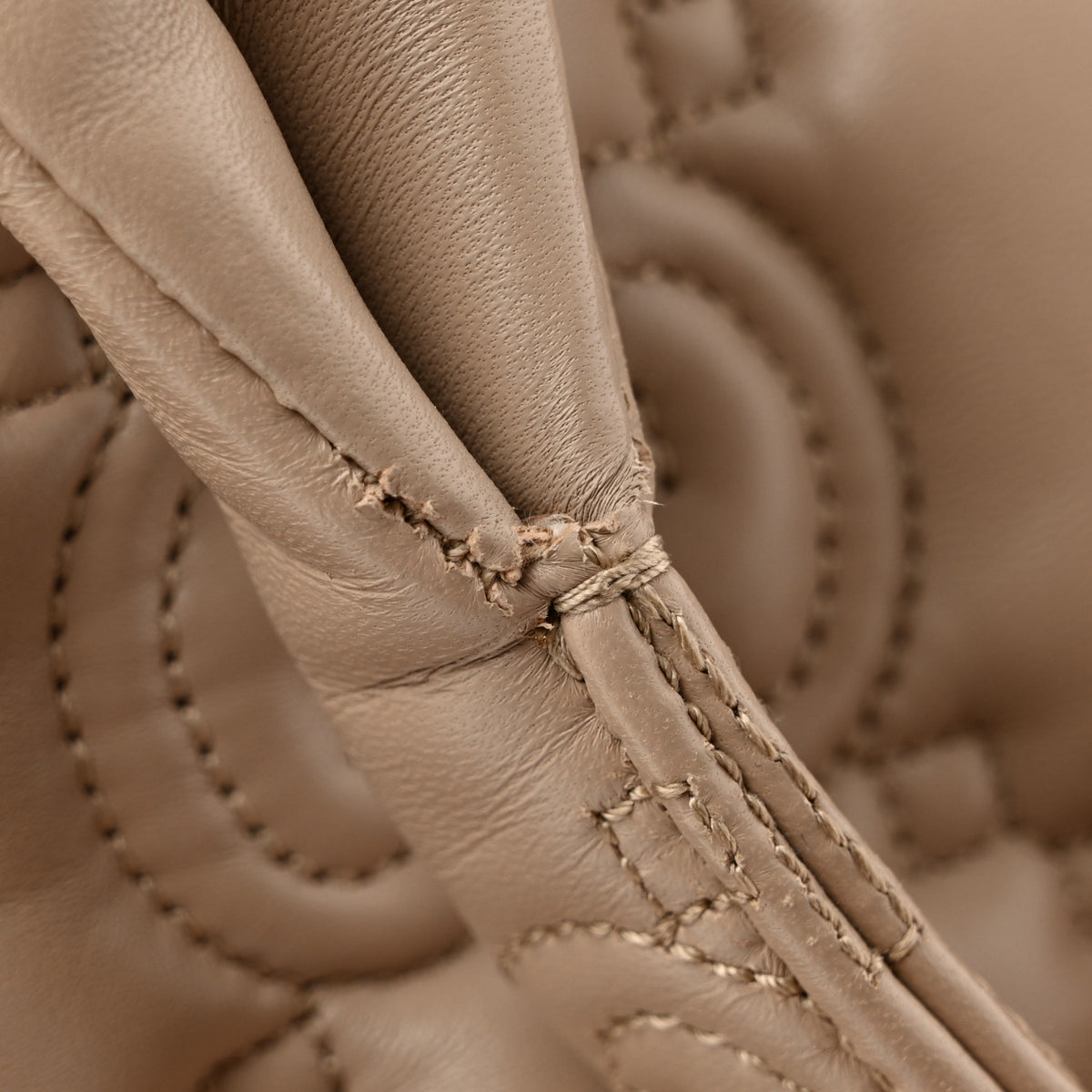Gucci Calfskin GG Matelasse Large Tote  Beige 10 of 12