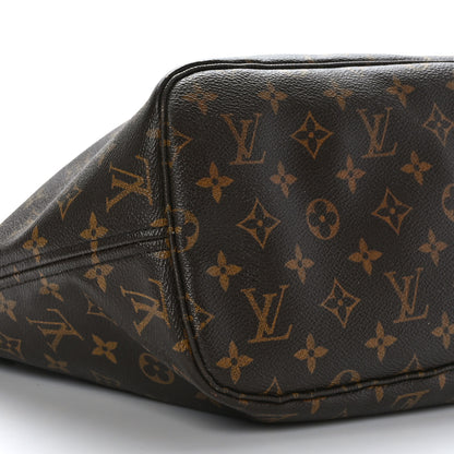 Louis Vuitton Monogram Neverfull MM 8 of 13