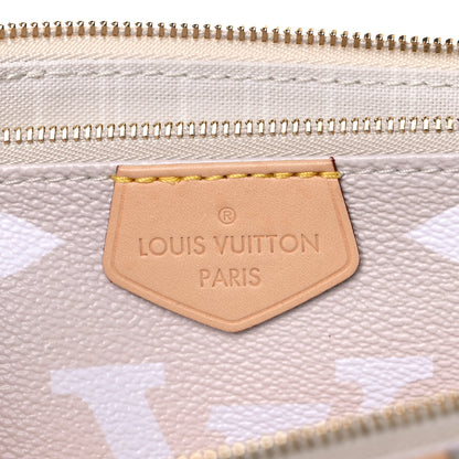 Louis Vuitton Monogram Giant By The Pool Multi Pochette Accessories Brume 10 of 14