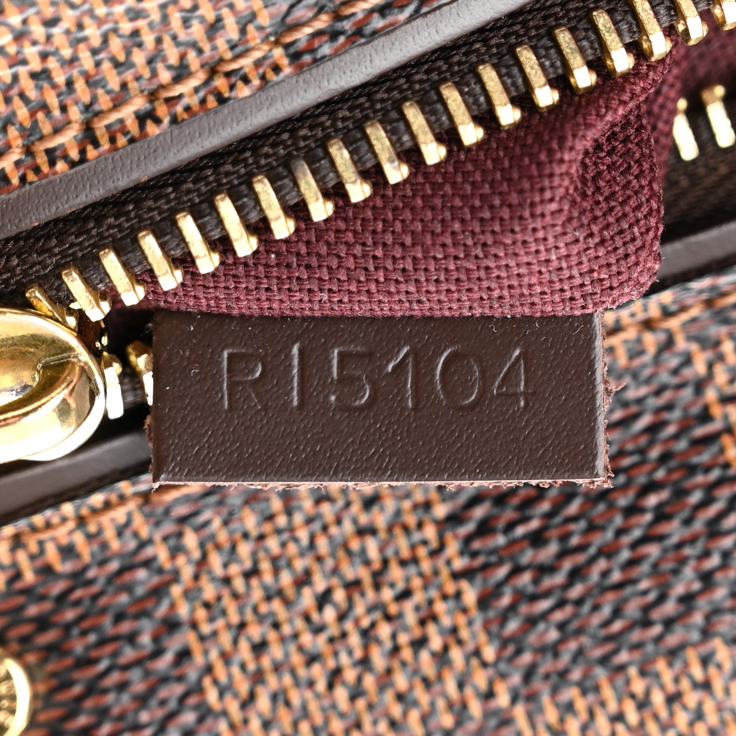 Louis Vuitton Damier Ebene Hoxton PM 7 of 10