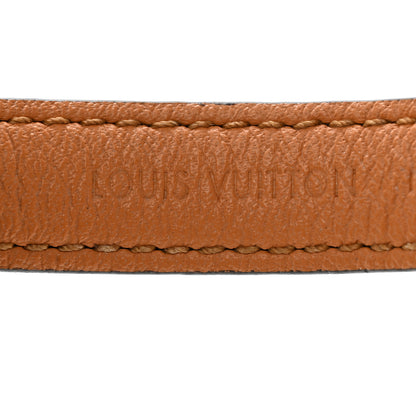 Louis Vuitton Monogram Essential V Bracelet 17 4 of 7