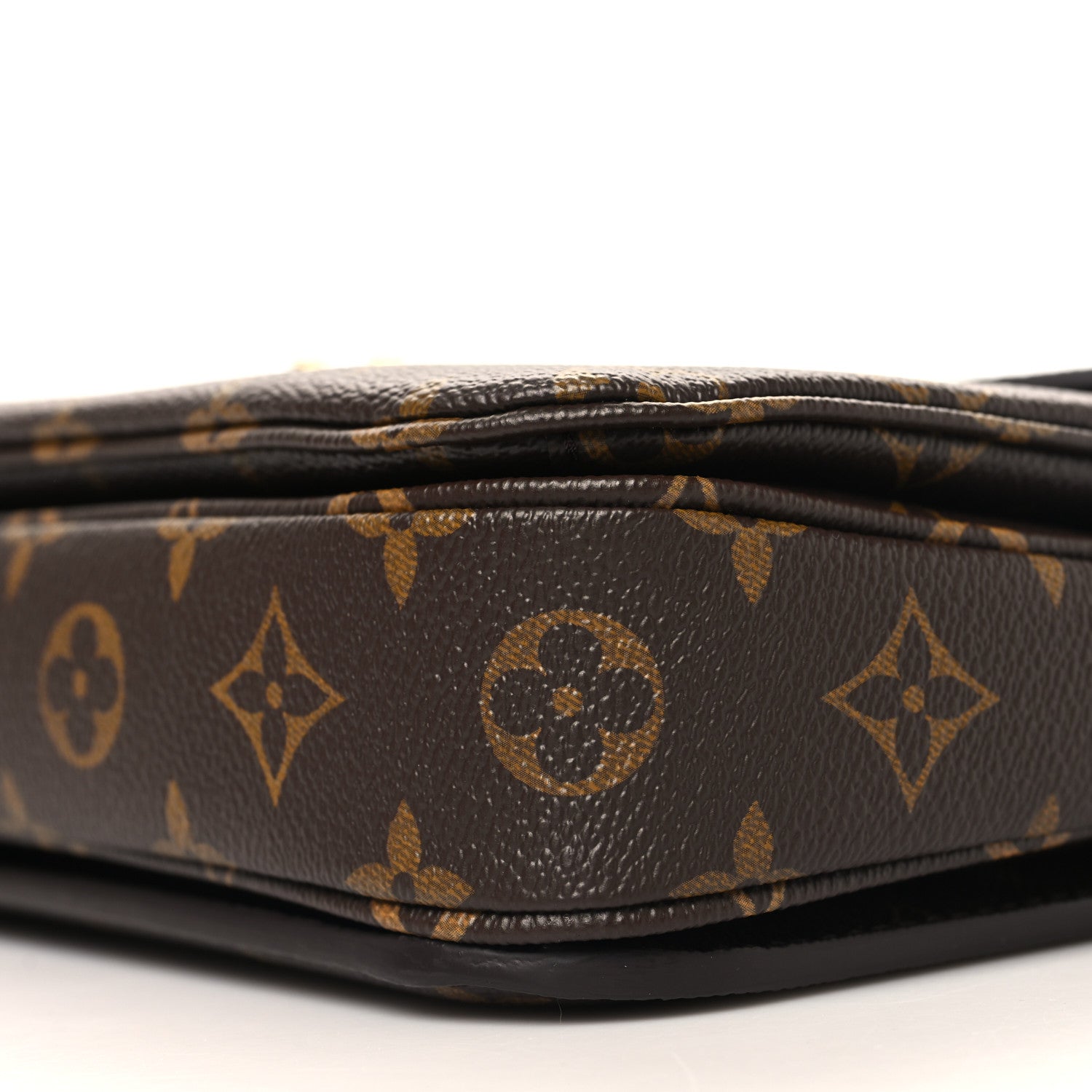 Louis Vuitton Monogram Pochette Metis 10 of 10