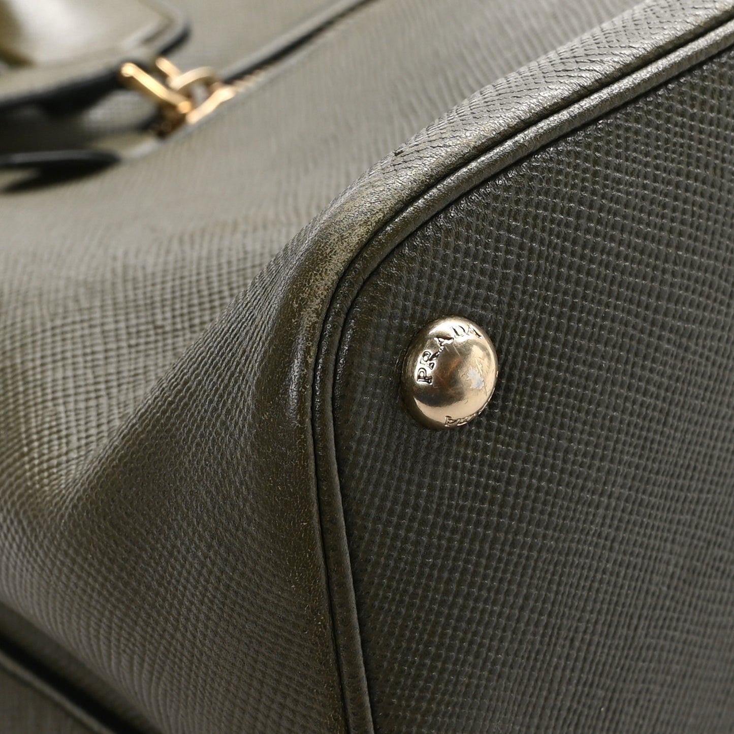 Saffiano Cuir Open Promenade Tote Militare