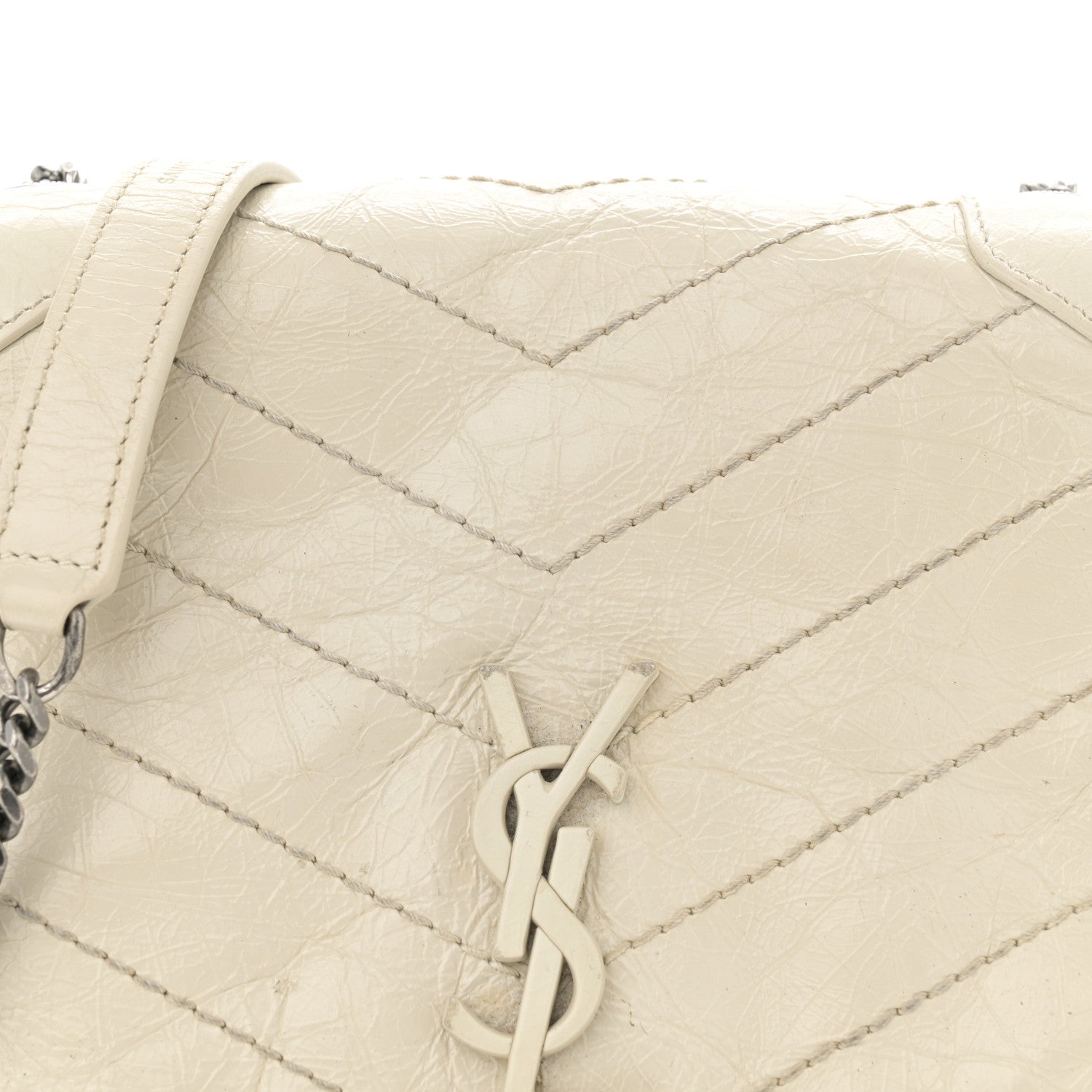 Saint Laurent Crinkled Calfskin Matelasse Monogram Niki Chain Wallet Crema Soft 8 of 15
