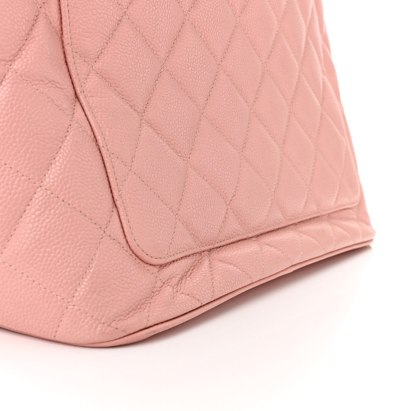 Caviar Quilted Medallion Tote Light Pink
