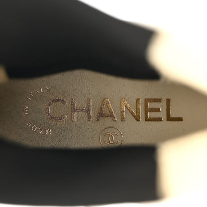 Chanel Cap Toe CC Ankle Boots 39.5 White Black 9 of 9