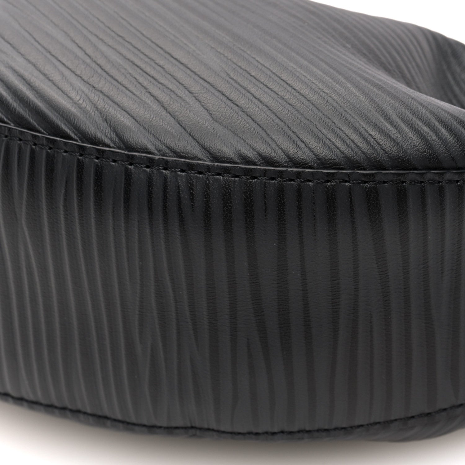 Louis Vuitton Epi XL Hamac Bag  Black 9 of 9