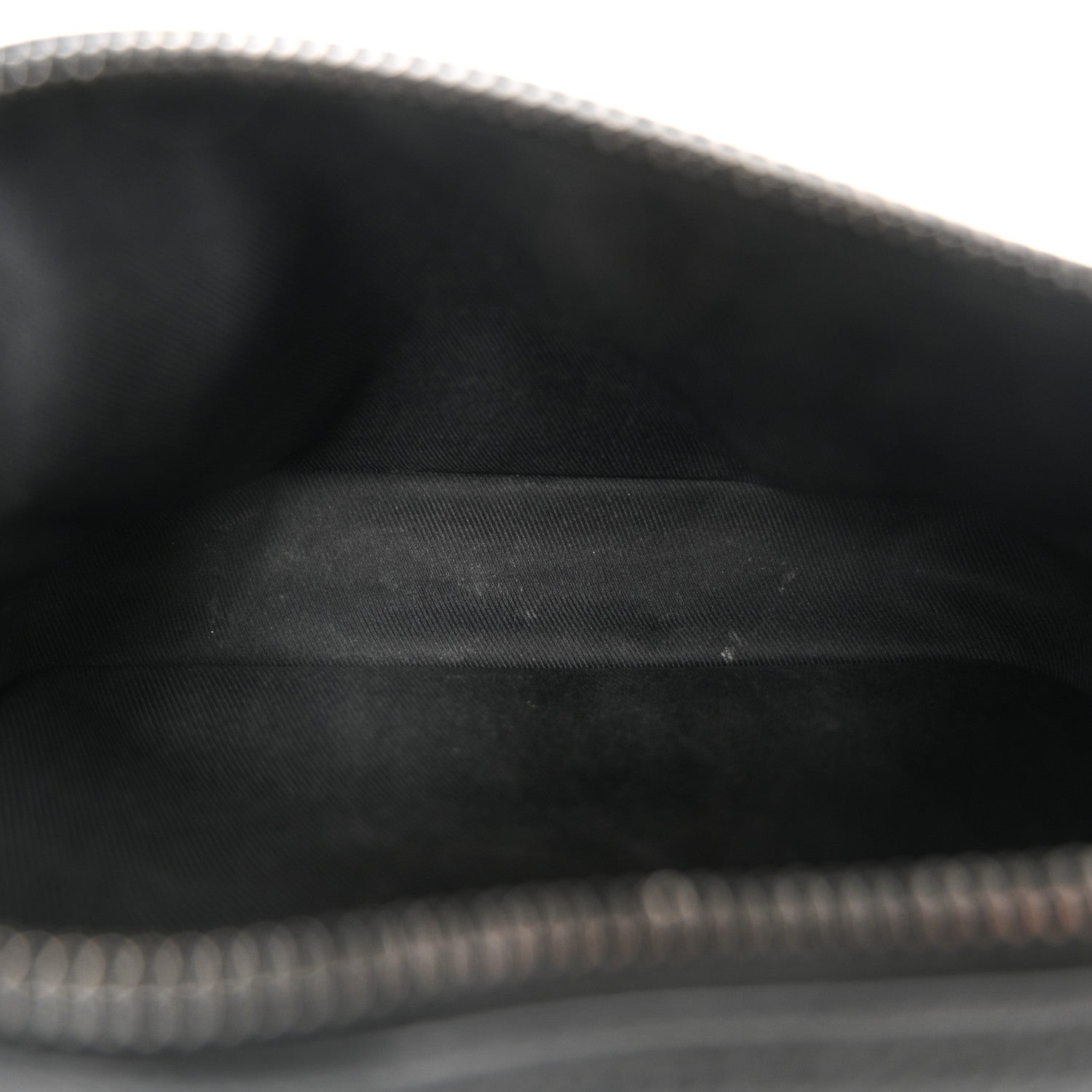 Louis Vuitton Calfskin Aerogram Alpha Wearable Wallet Black 5 of 10