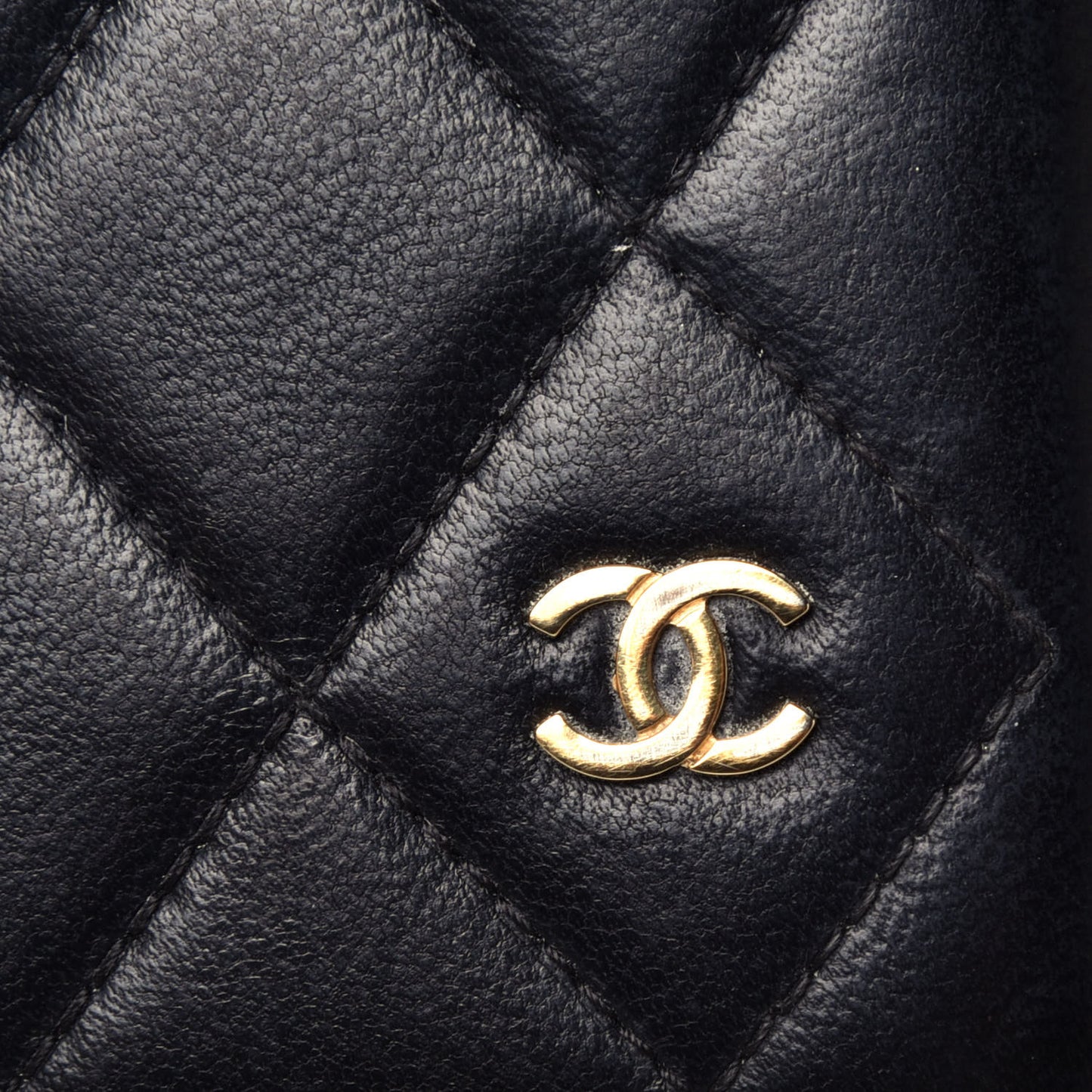 Lambskin Quilted iPhone 7/8 Coco Tech Case Black