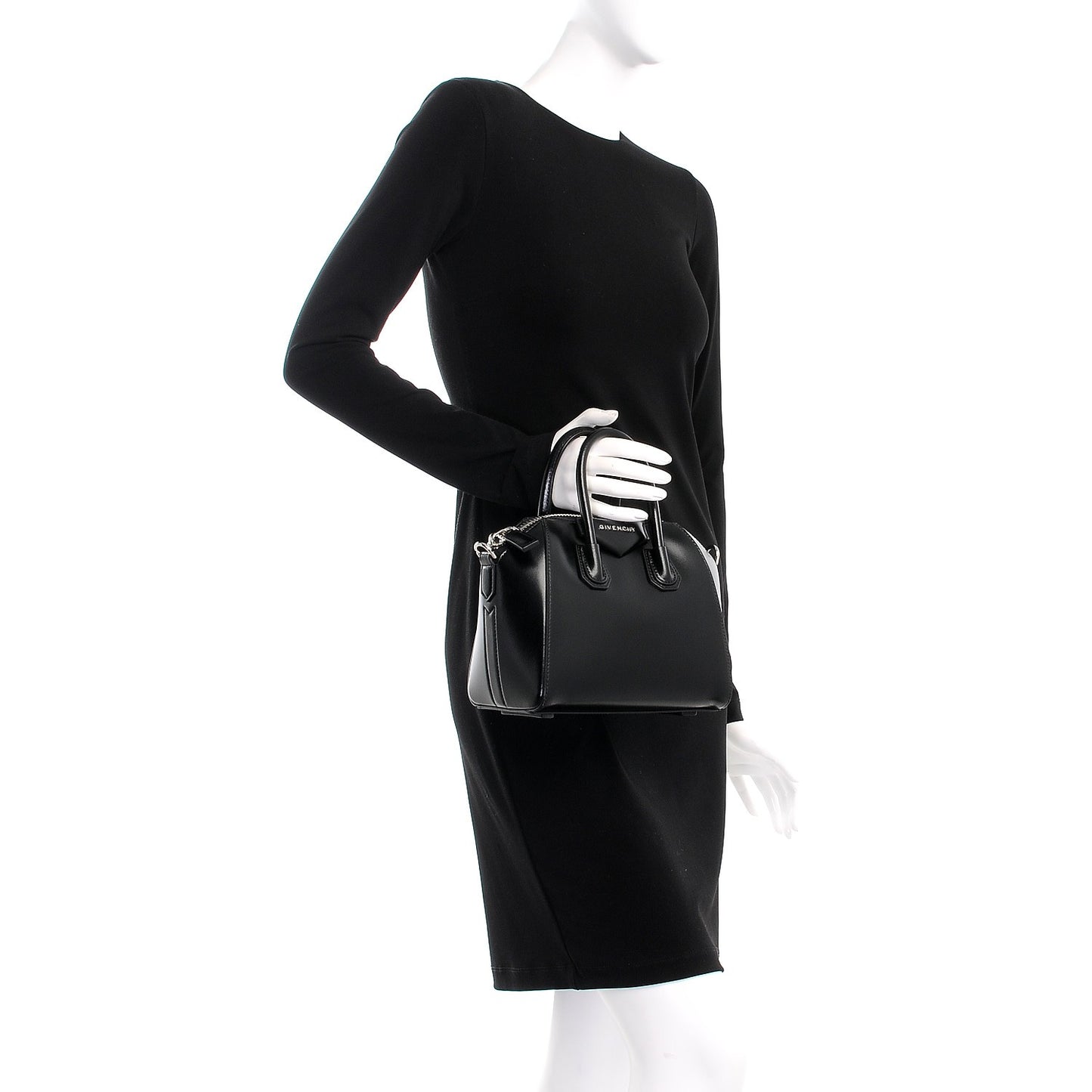 Shiny Lord Calfskin Mini Antigona Black