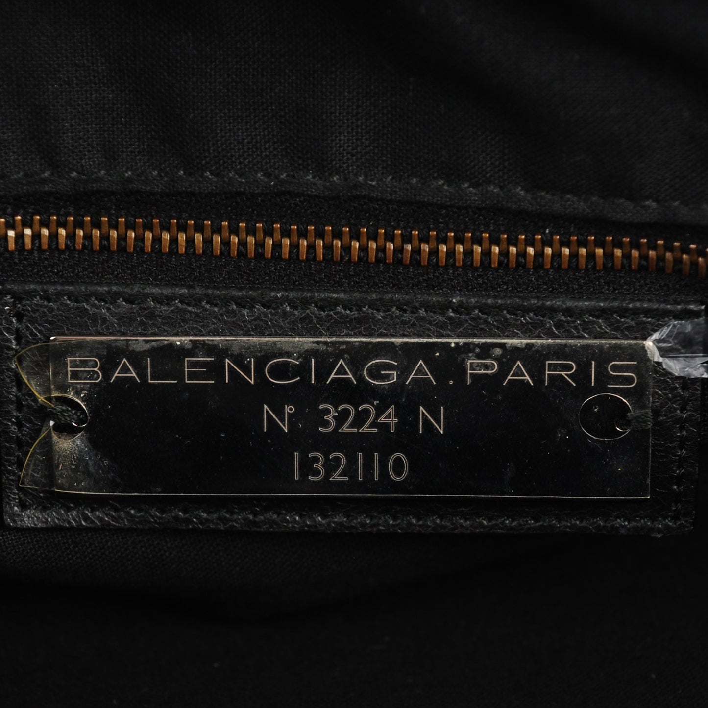 Agneau Classic Hardware Work Black
