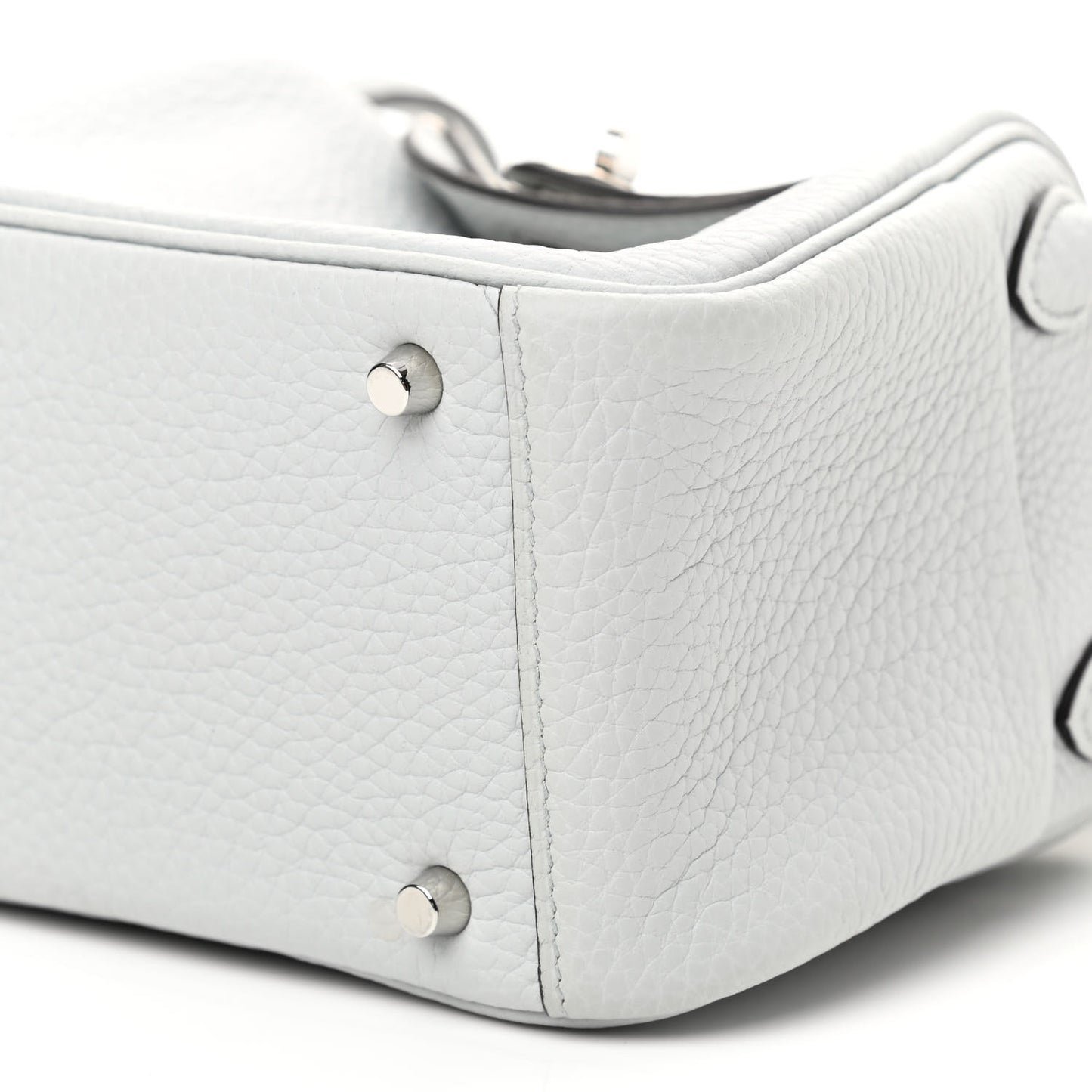 Taurillon Clemence Mini Lindy 20 Bleu Pale