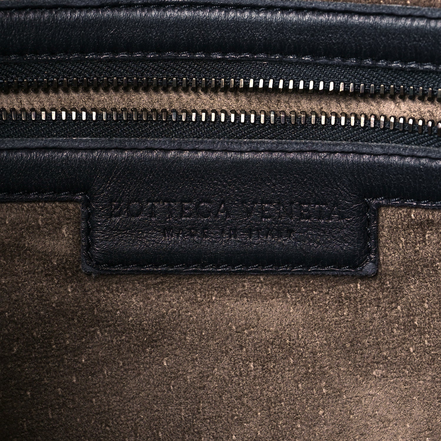 Bottega Veneta Nappa Intrecciato Large Veneta Hobo Ink 6 of 10