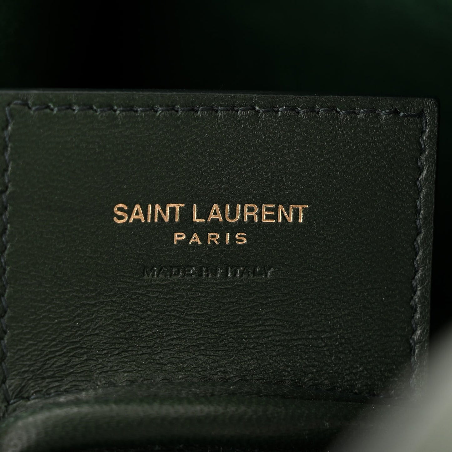 Calfskin Medium Paris VII Flat Hobo New Vert Fonce