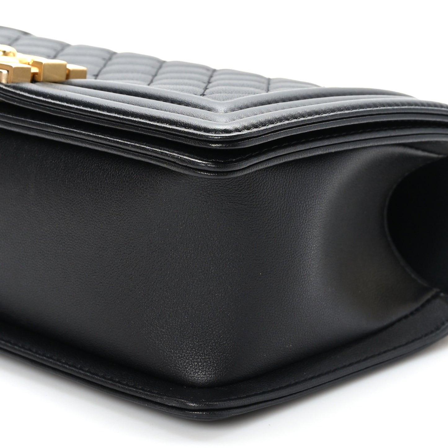 Calfskin Quilted Medium Boy Flap Black