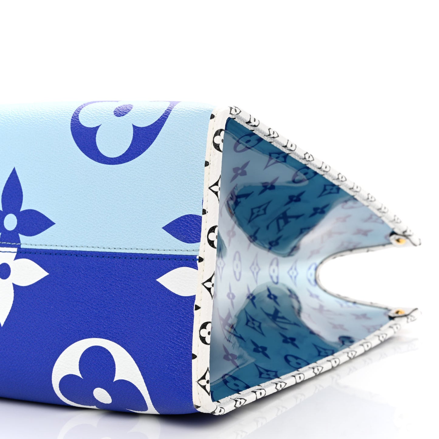 Monogram Giant Hawaii Onthego Blue