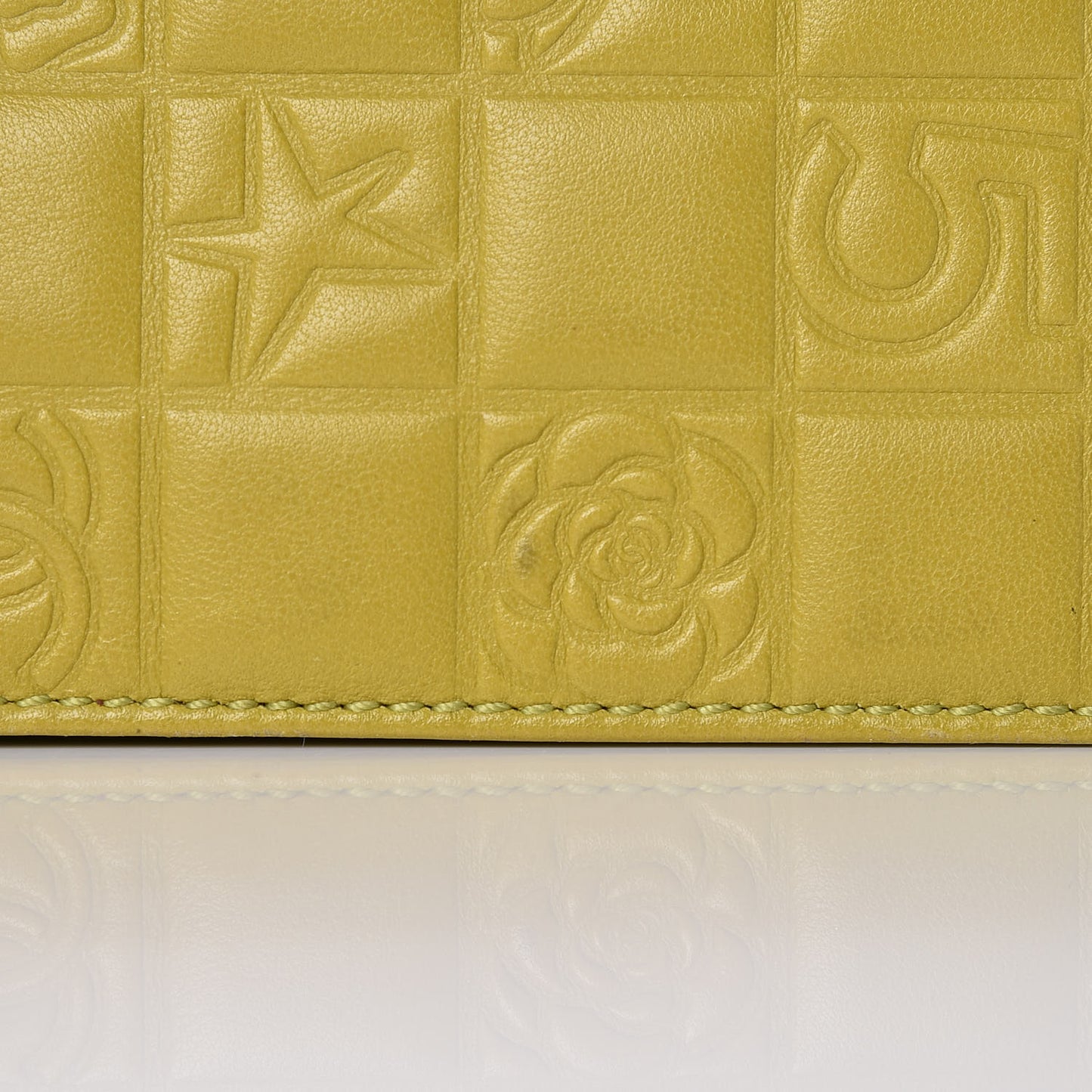 Lambskin Precious Symbols Pochette Chartreuse