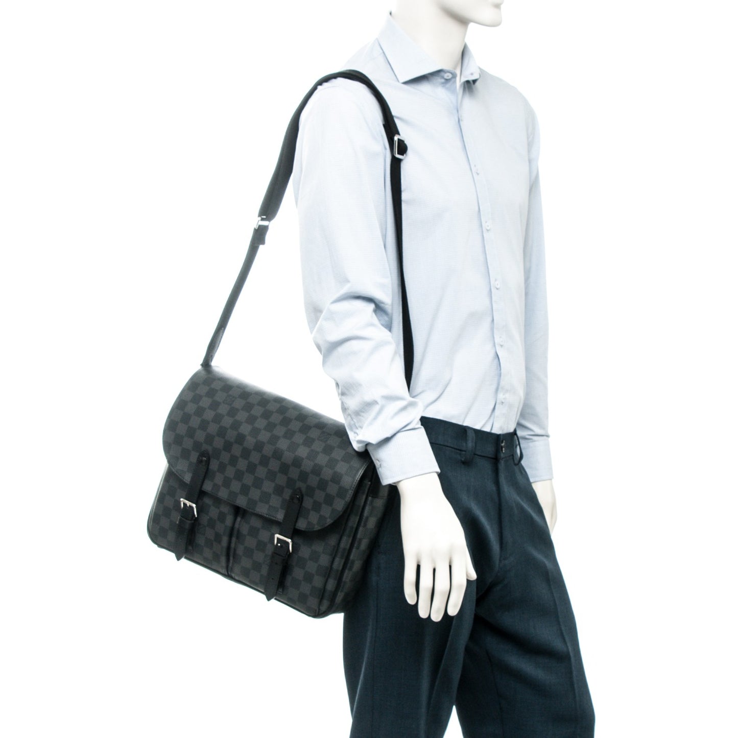 Damier Graphite Christopher Messenger Bag