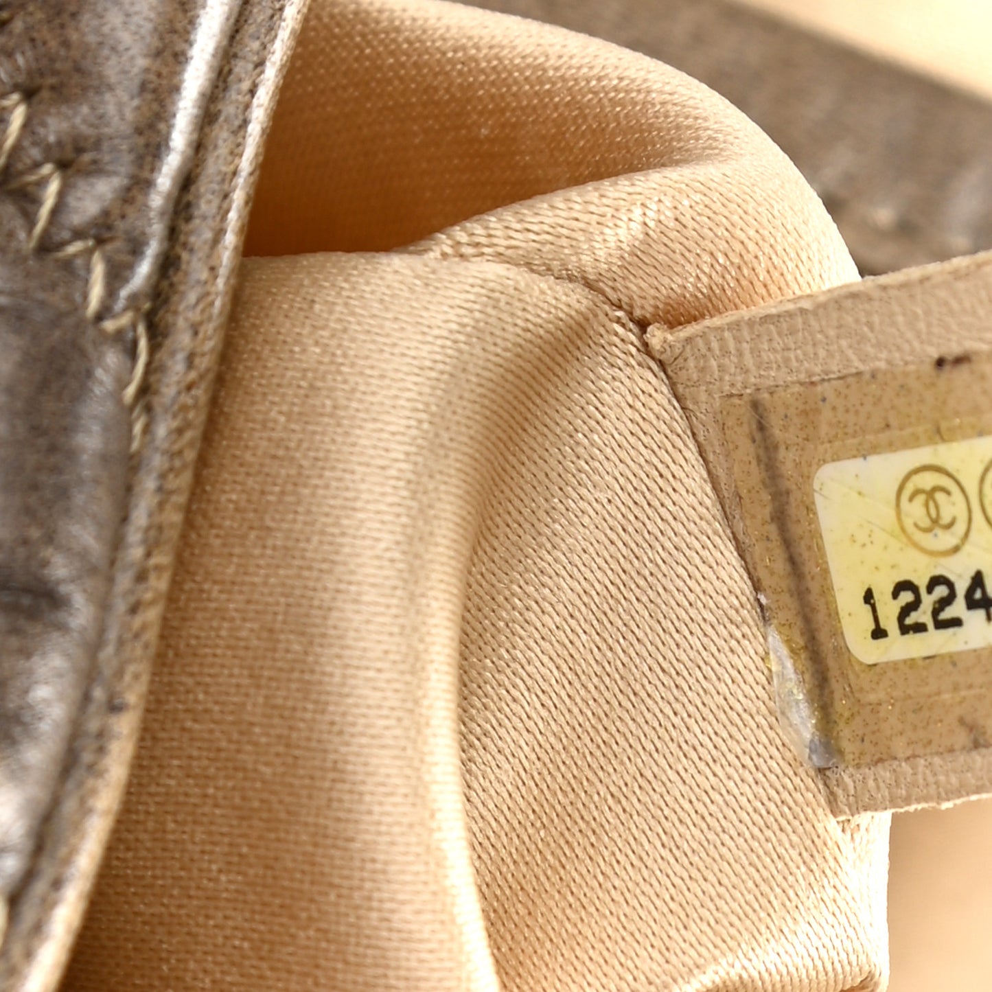 Lambskin Bubble Quilt Flap Bag Dark Beige