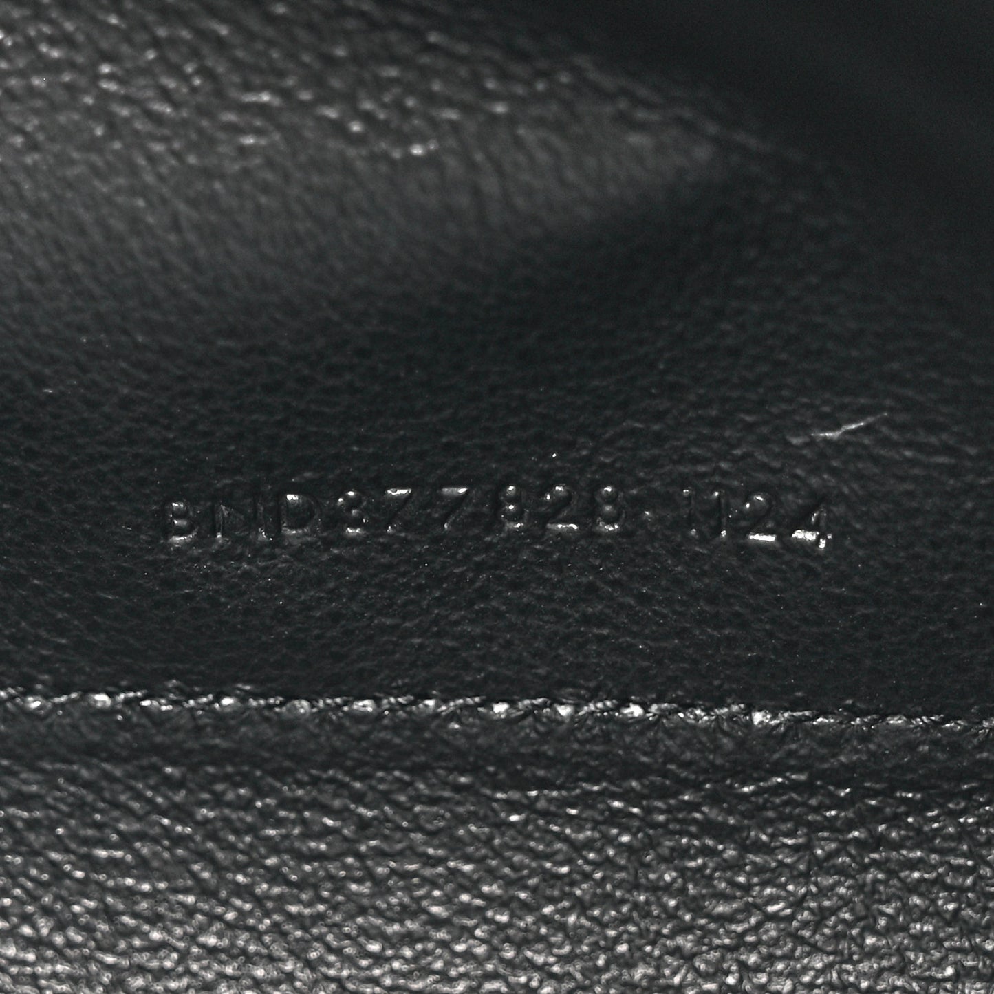 Grain De Poudre Matelasse Chevron Monogram Chain Wallet Black