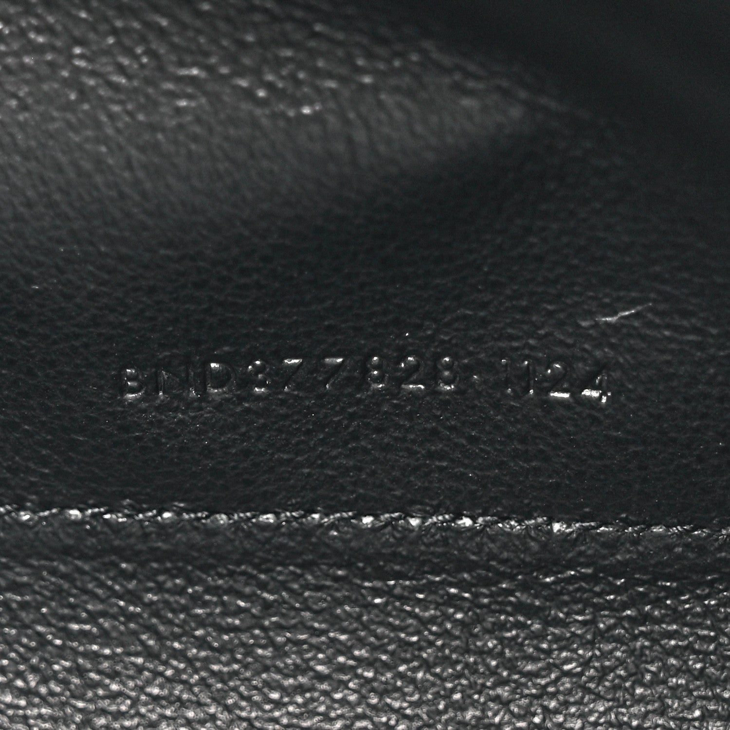 Saint Laurent Grain De Poudre Matelasse Chevron Monogram Chain Wallet Black 8 of 12