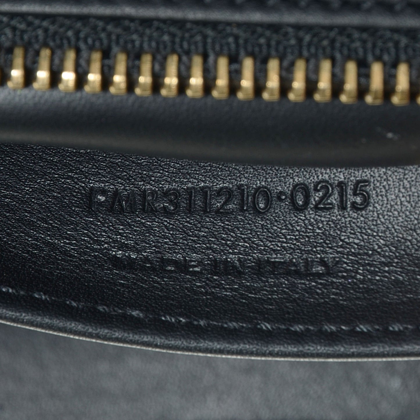 Calfskin Small Classic Y Cabas Black