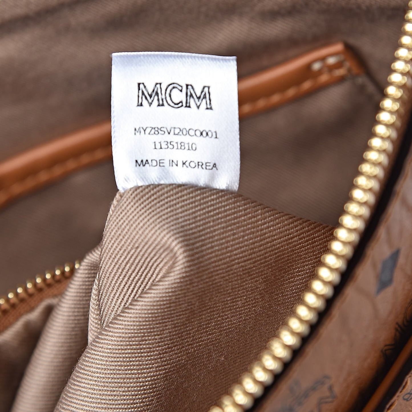 Visetos Medium Crossbody Pouch Cognac