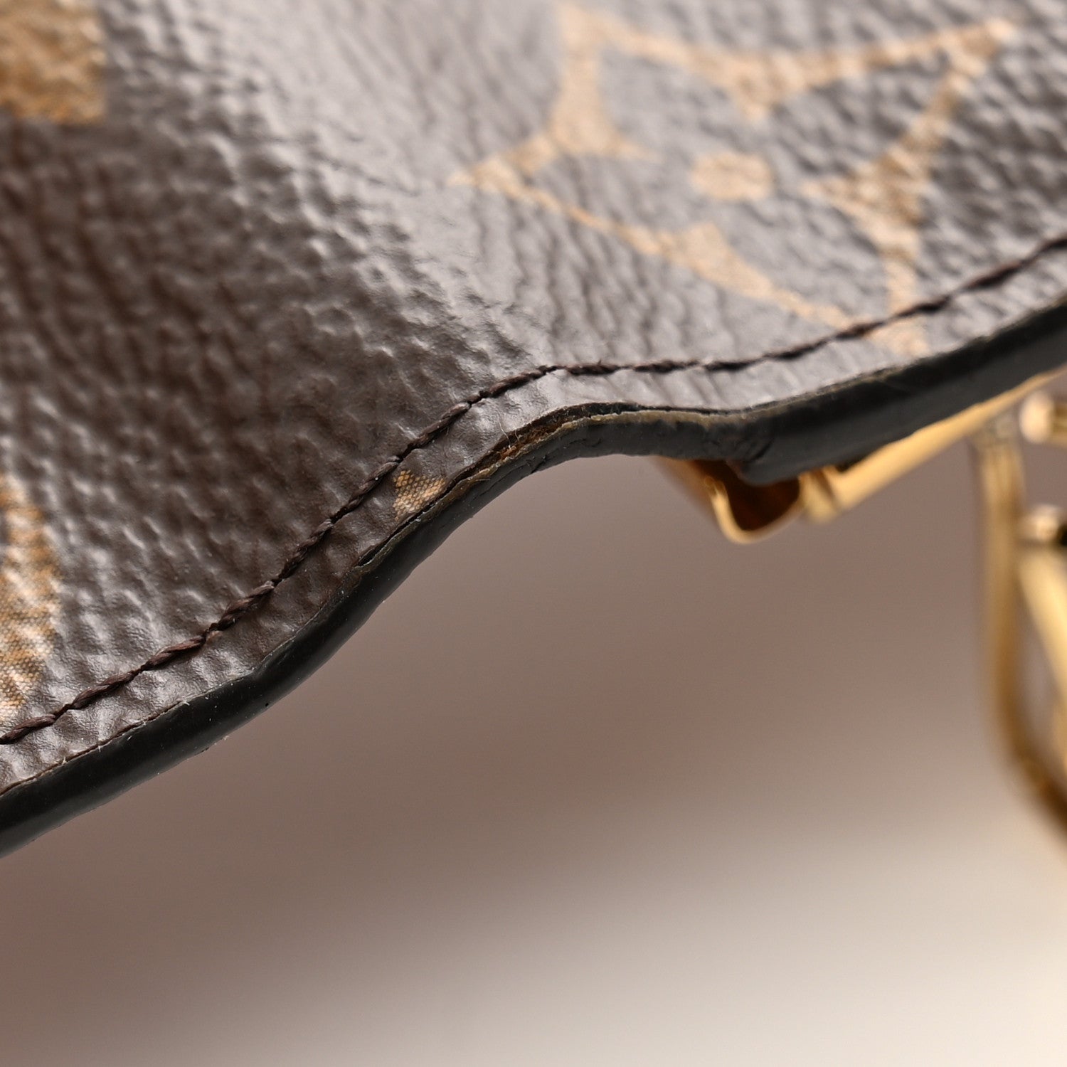 Louis Vuitton Monogram 6 Key Multicles Holder 8 of 8