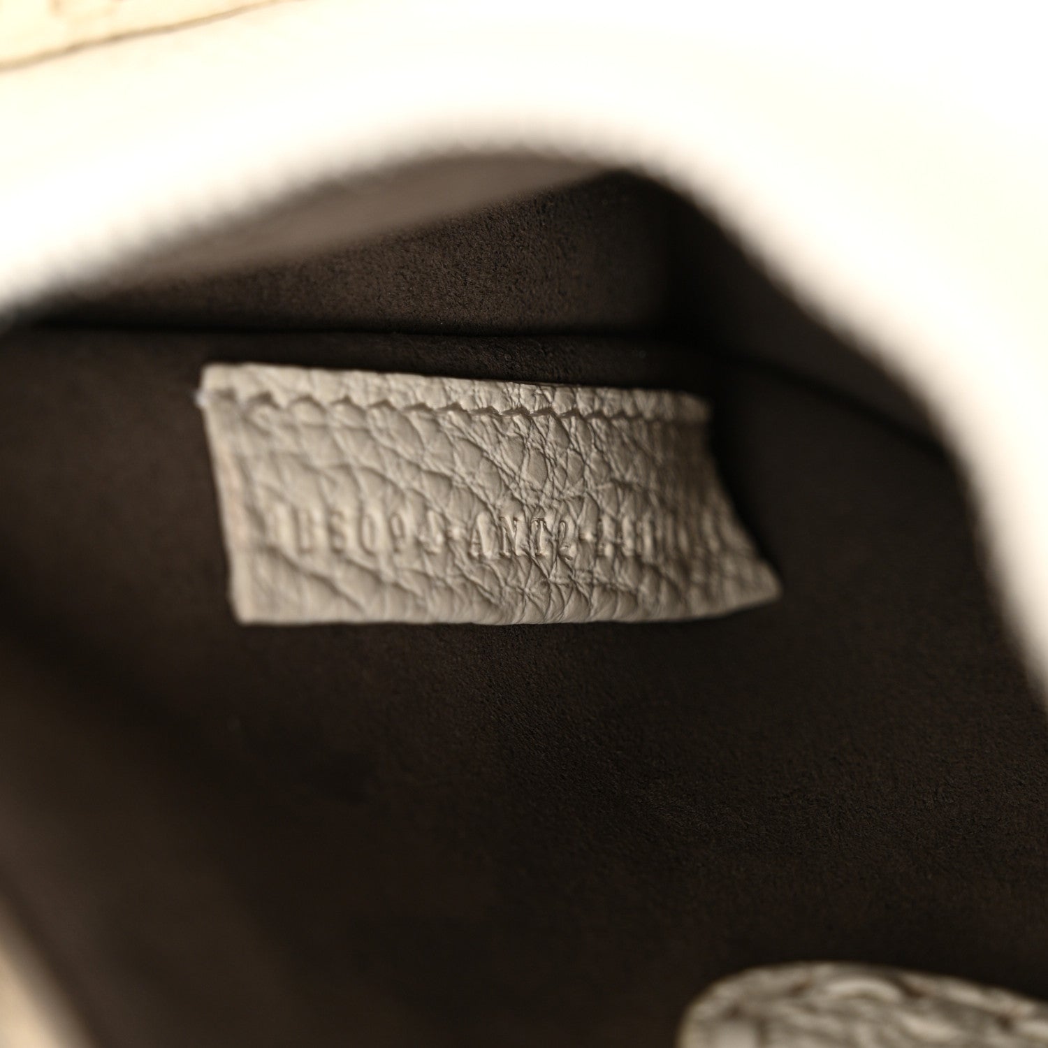 Fendi Cuoio Roma Sellerissima Nappa Sintetica Tape Stitch Mini Fendessence Shoulder Bag White 7 of 12