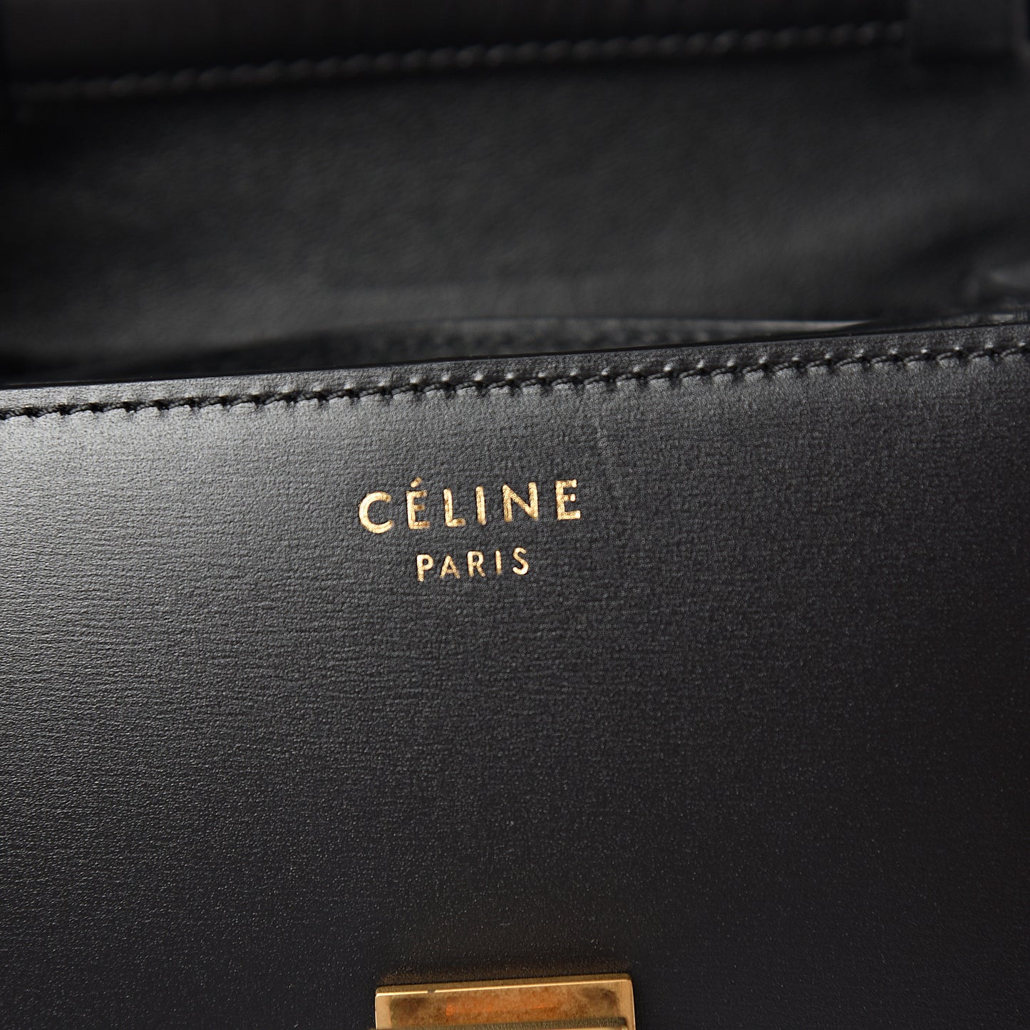 Box Calfskin Small Classic Box Flap Bag Black
