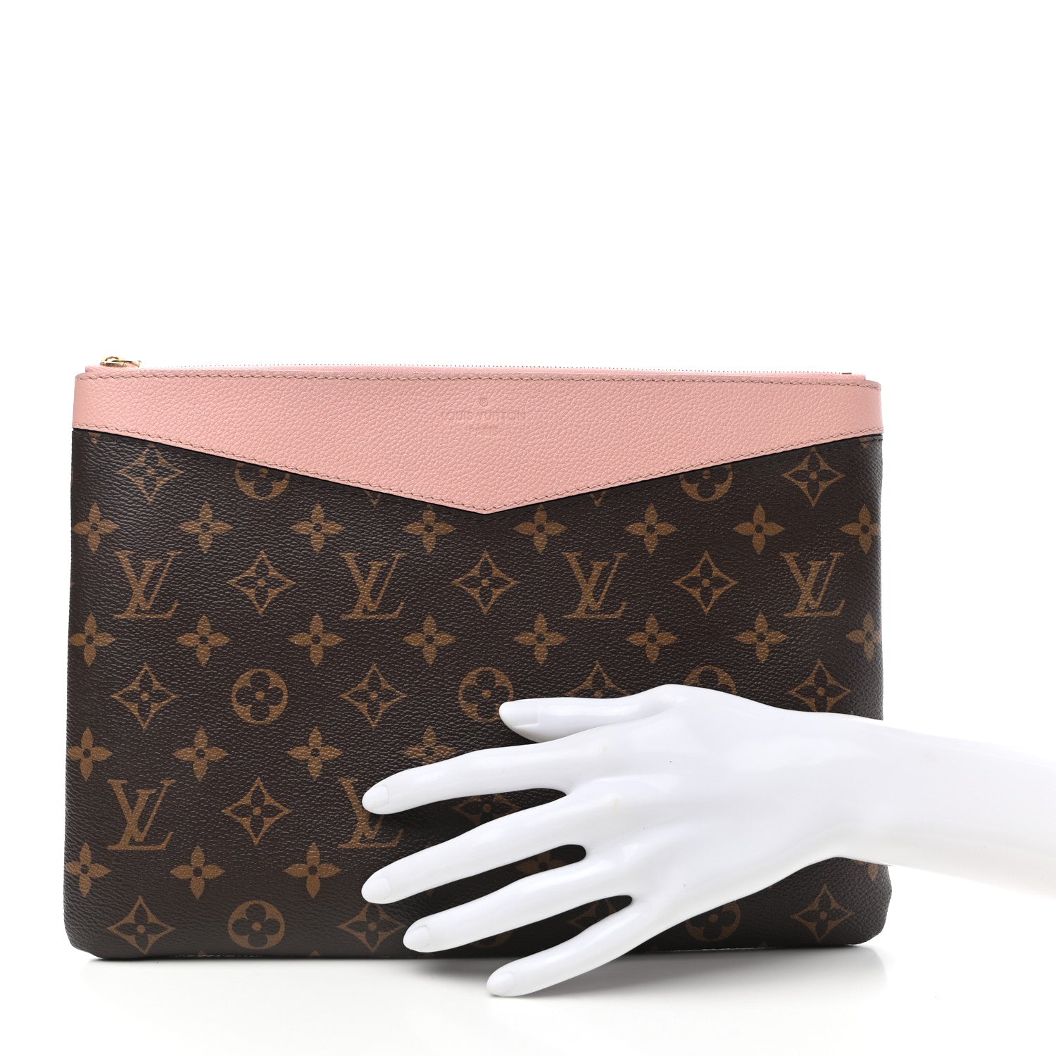 Louis Vuitton Monogram Daily Pouch Rose Poudre 2 of 6
