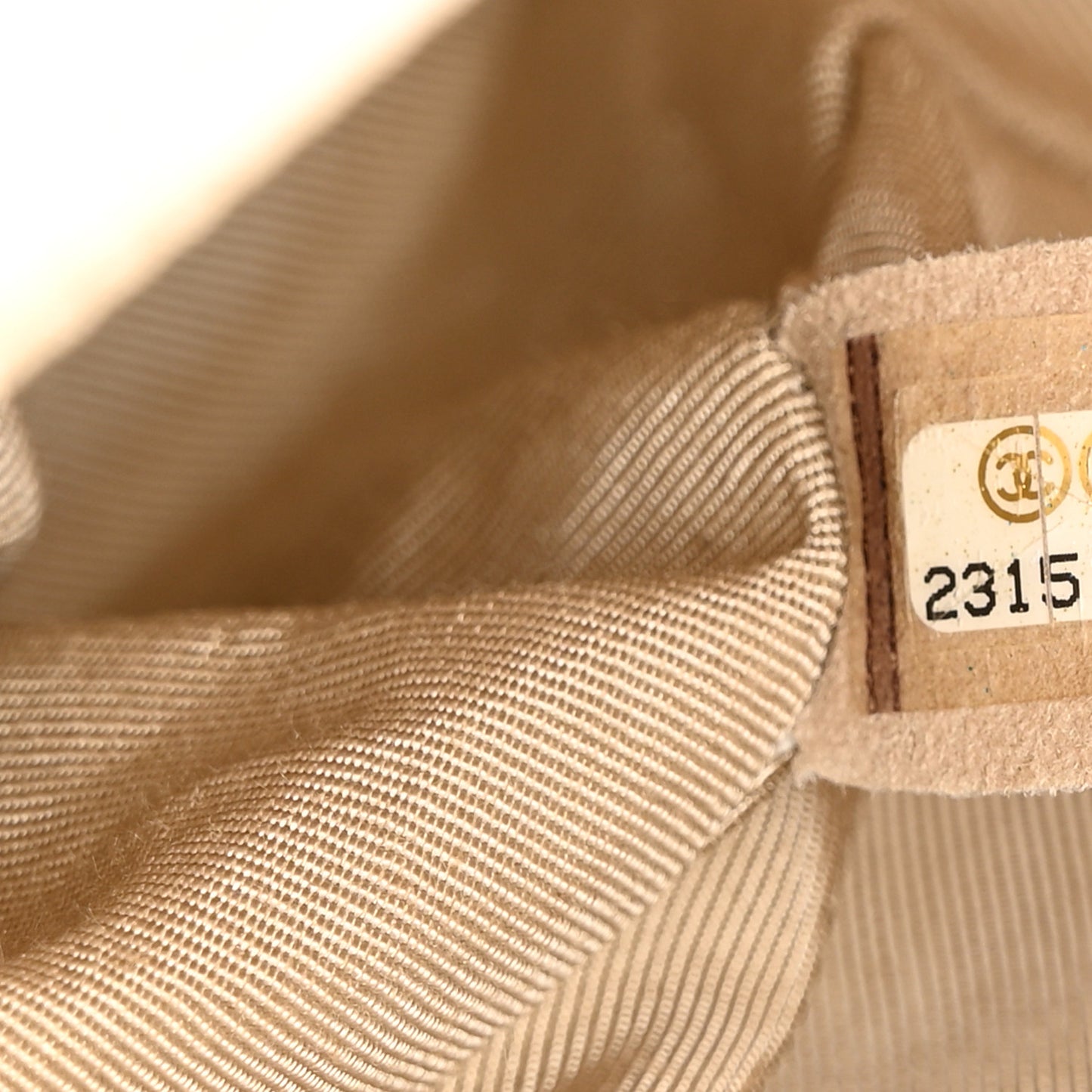 Caviar Quilted New Medium Boy Flap Beige