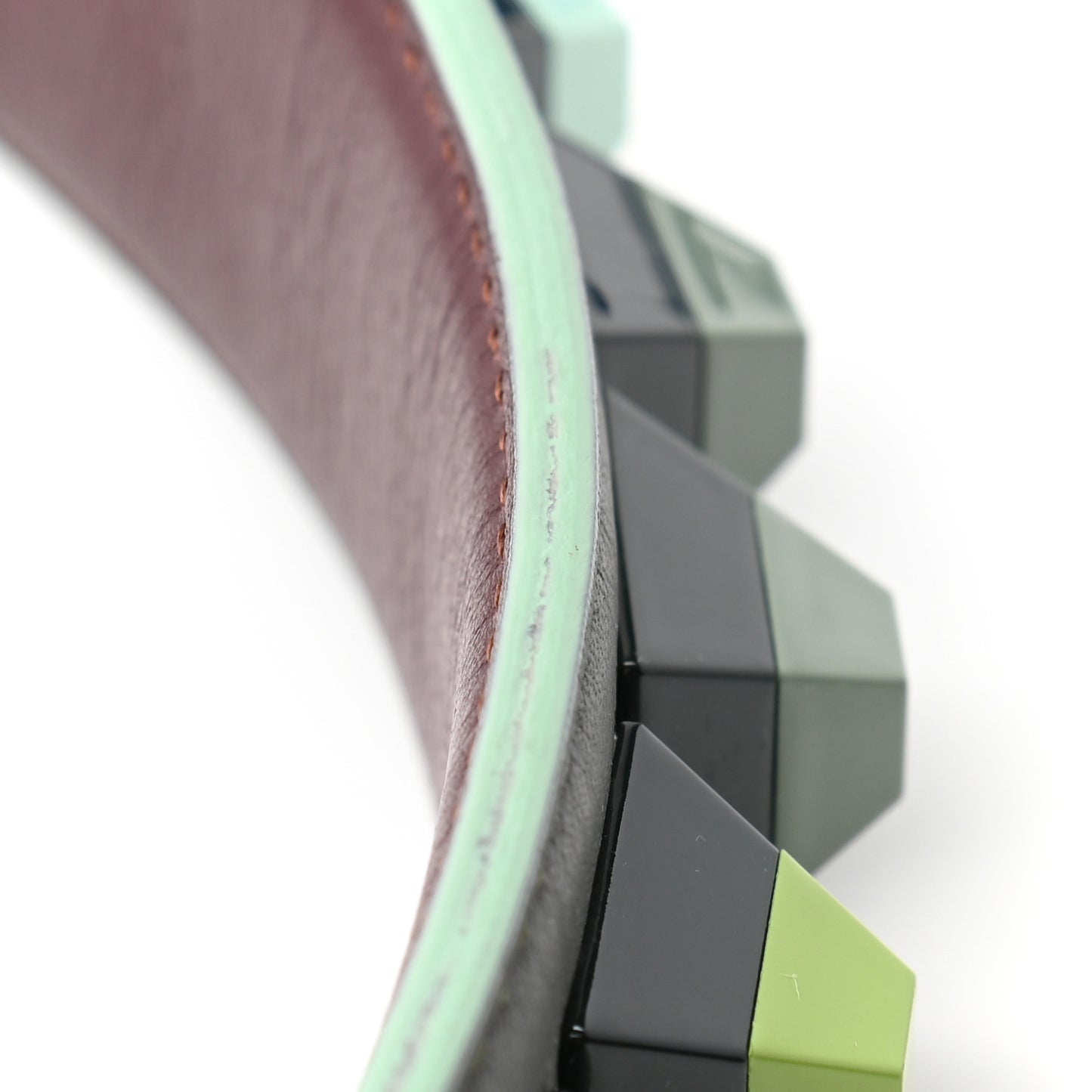 Vitello Dolce Bi-Color Degrade Studded Strap You Verde Prato Bordeaux