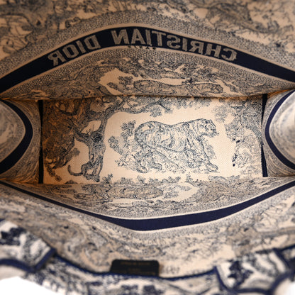 Christian Dior Canvas Embroidered Large Dioriviera Toile De Jouy Book Tote Blue 4 of 9