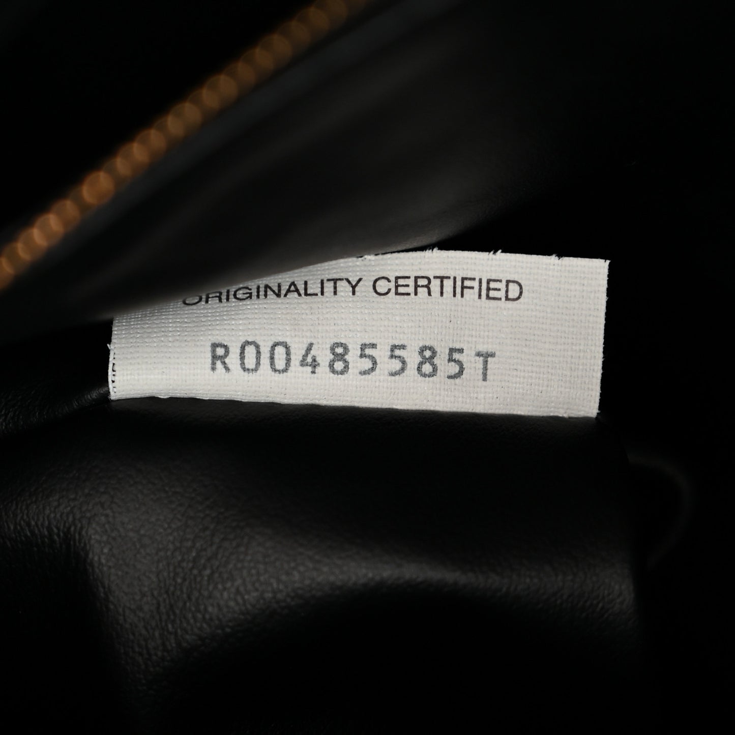 Calfskin Intrecciato Small Hop Black