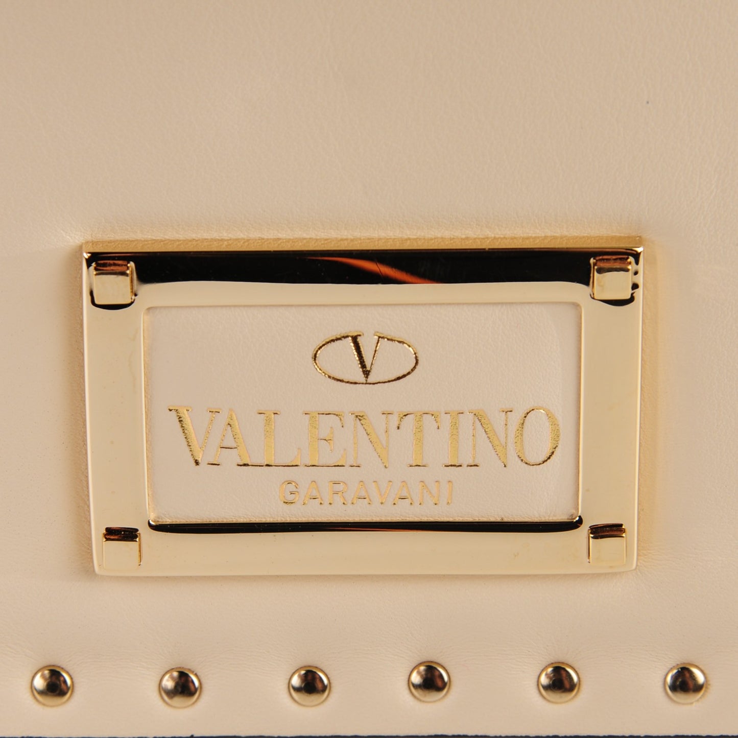 Vitello Rockstud Shoulder Satchel Ivory