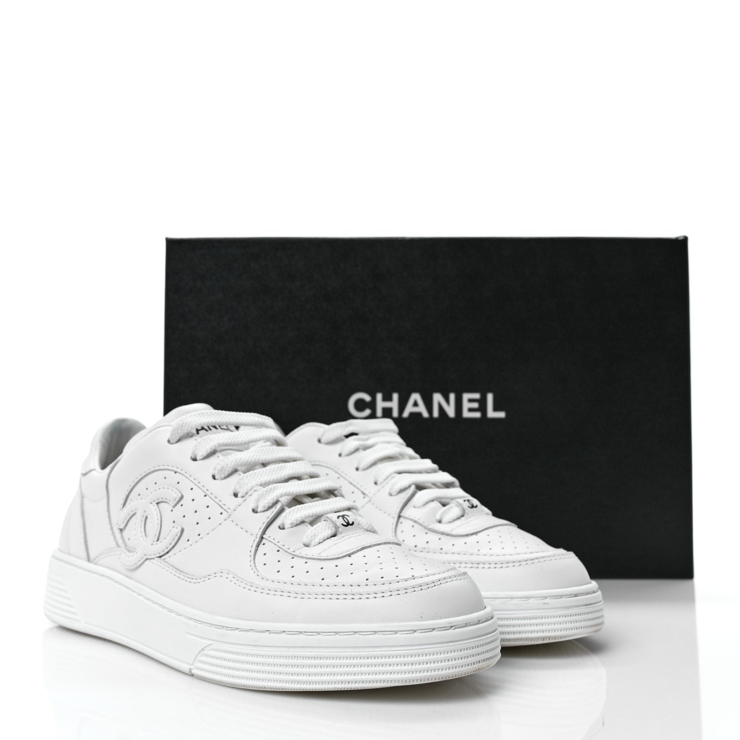 Calfskin CC Womens Sneakers 36 White