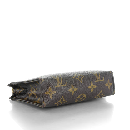 Louis Vuitton Monogram Toiletry Pouch 15 4 of 8