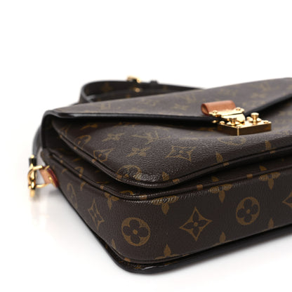 Louis Vuitton Monogram Pochette Metis 7 of 9