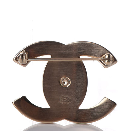 Chanel CC Turnlock Brooch Gold 3 of 5