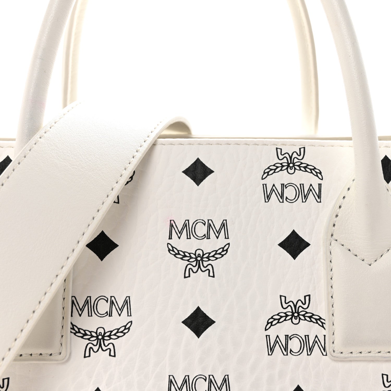 MCM Visetos Large Munchen Tote White 1873453 – FASHIONPHILE