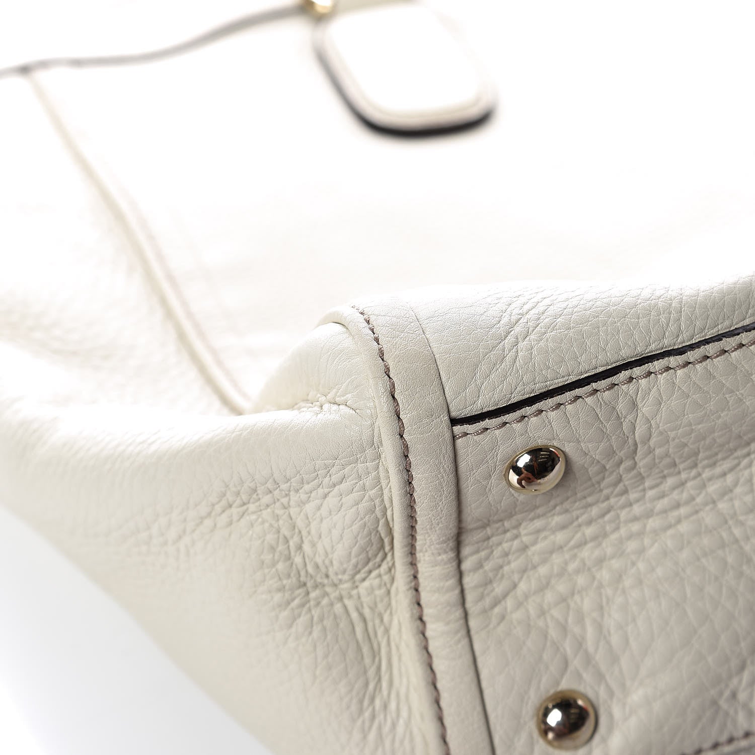 Gucci Pebbled Calfskin Large Soho Top Handle Bag Off White 15 of 20