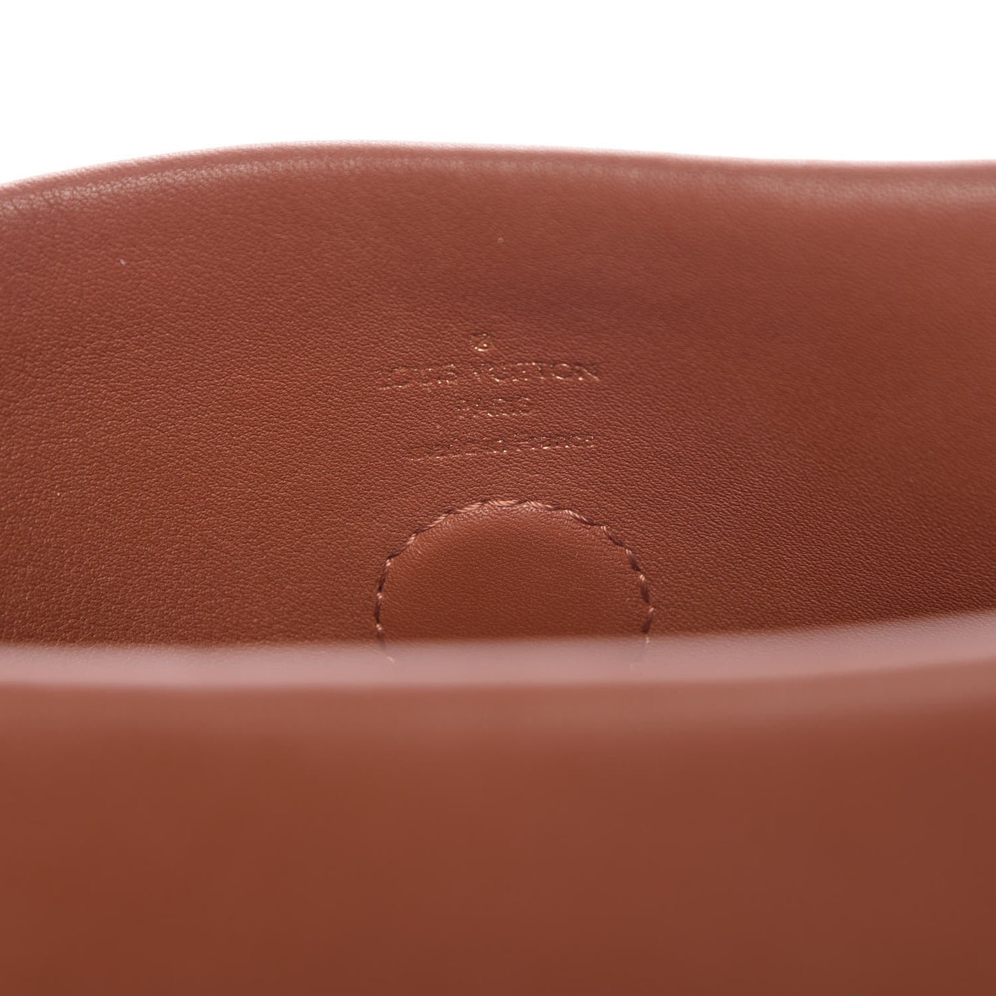 Monogram Tuileries Besace Caramel Rouge