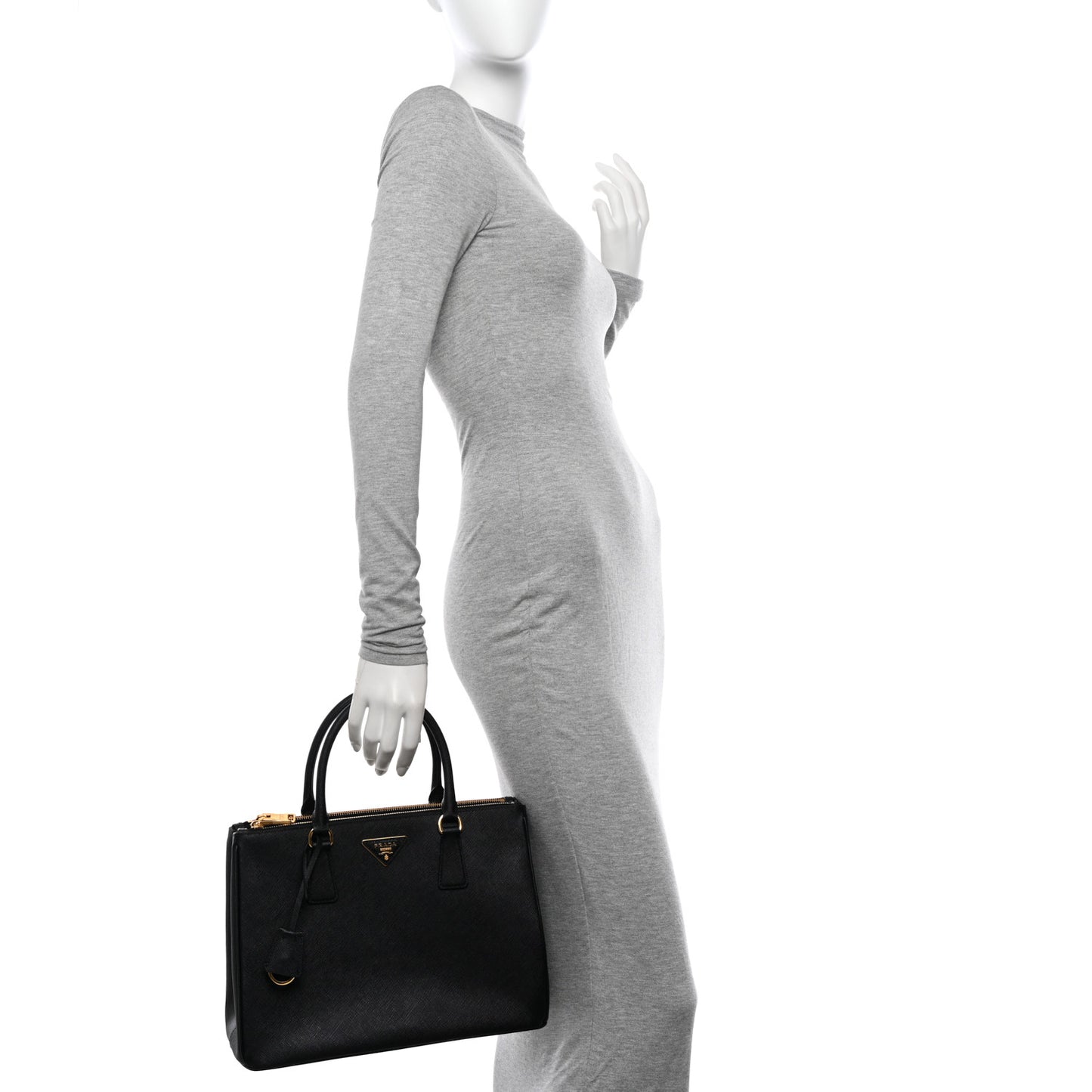 Saffiano Medium Galleria Double Zip Tote Black