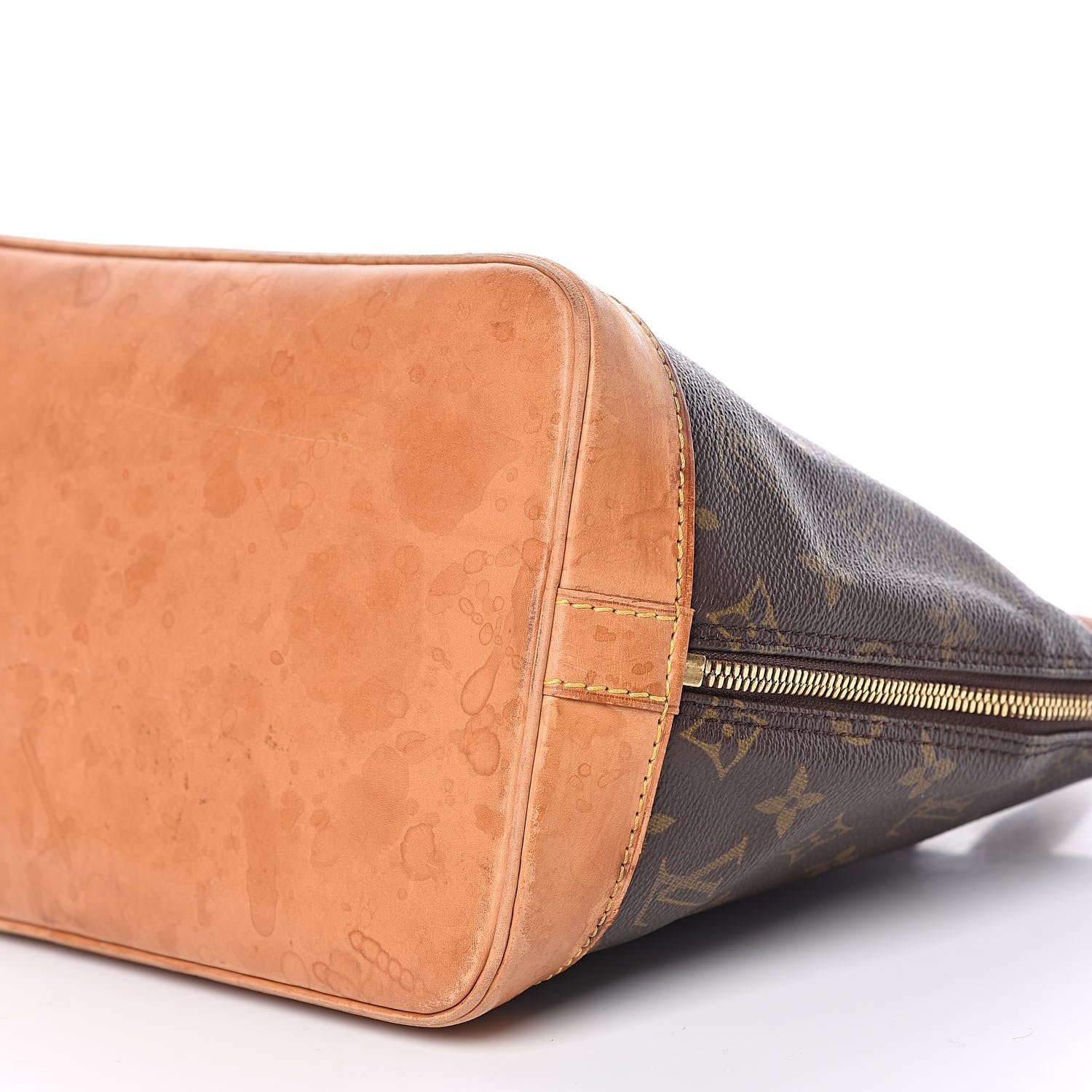 Louis Vuitton Monogram Alma PM 8 of 15