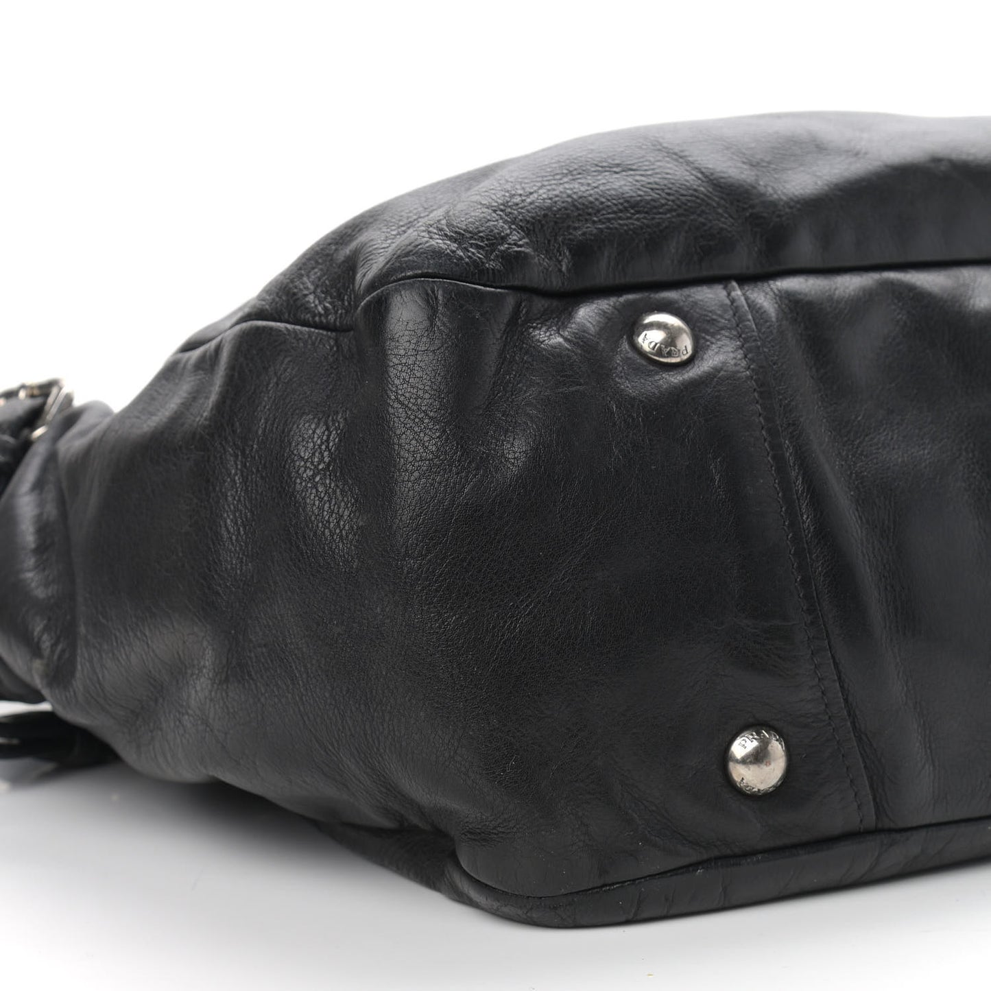 Vitello Daino Shoulder Bag Black