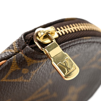 Louis Vuitton Monogram Round Coin Purse 8 of 9