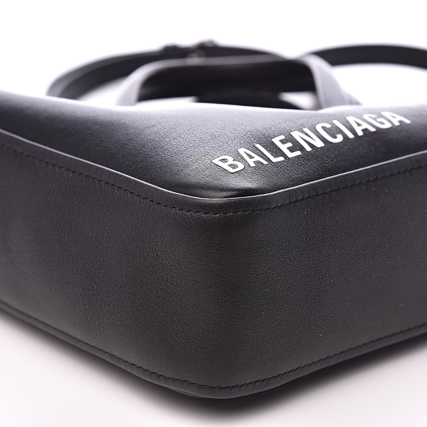 Calfskin XS Triangle Duffle Black
