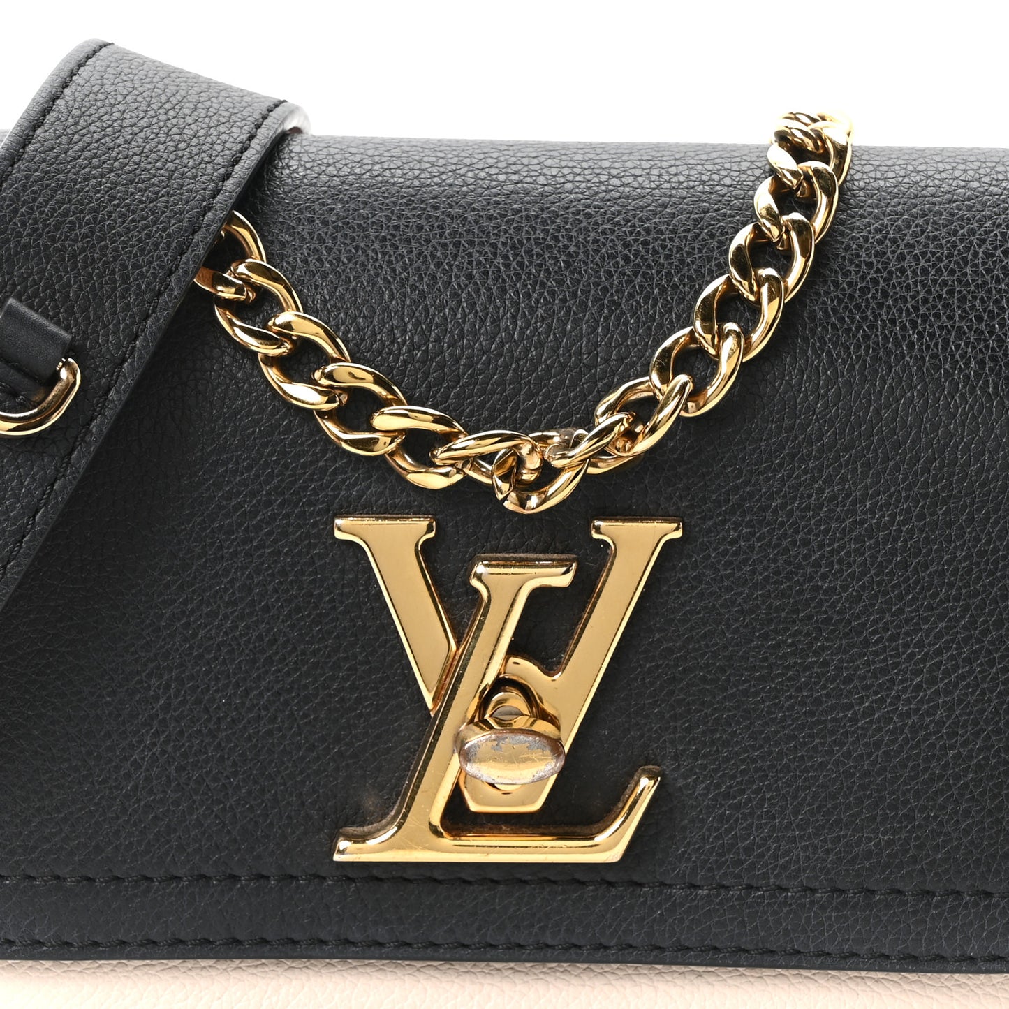 Grained Calfskin Lockme Tender Black