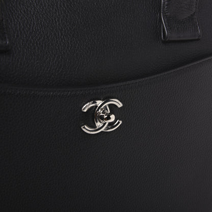 Chanel Grained Calfskin Large Neo Executive Shopper Tote Black 17 of 17